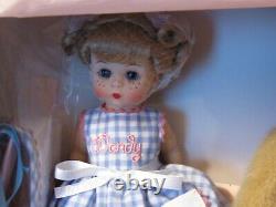 Madame Alexander new doll WENDY AND MUFFY 2004 Rare NEVER TAKEN OUT OF BOX