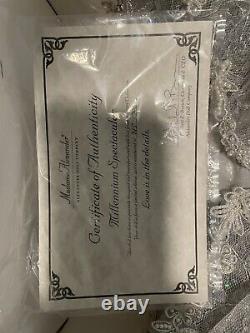 Madame Alexander's 18 Millennium Spectacular 26080 NIB Discoloring on Dress COA