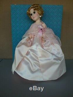 Madame Alexander vintage herself portrait doll NIB new box 2290 hang tag NRFB 21