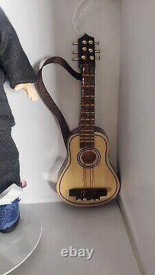 NEW 2000 Madame Alexander 8 Doll Elvis Presley, Blue Suede Shoes #47690