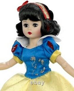 New 2013 Madame Alexander Snow White From the Disney Showcase 10 Inch Doll