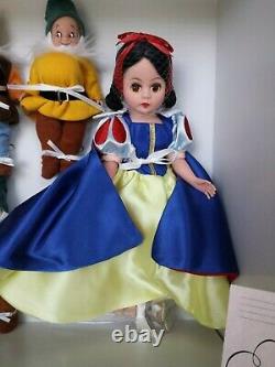 New And Nrfb Madame Alexander Snow White And The Seven Dwarfs Disney Doll Set