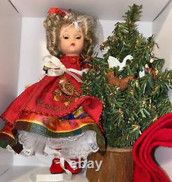 New twelve days of Christmas Madame Alexander doll 8 inch 35555 with tree