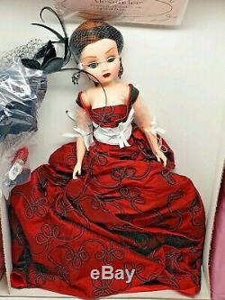 OBJECT OF DESIRE 21 CISSY DOLL MADAME ALEXANDER NIB LE 96/200 WithCertification