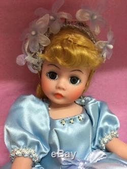 RARE MIB Madame Alexander 10 1989 DISNEY CINDERELLA Walt Disney Limited & PIN