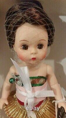 RRD? Madame Alexander New 8 Doll? Candy Cane Rockette 2007? 48905