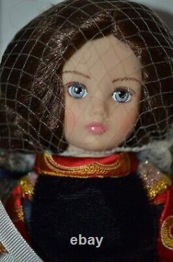 The Lord Of The Rings Madame Alexander FAO Exclusive Doll set NEW 2004 Limited