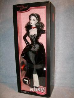 The Penguin 16 Madame Alexander Fashion Squad Doll DC Comics 2016 New Sealed