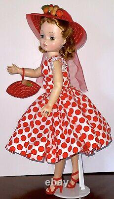 VINTAGE 1950s Madame Alexander CISSY DOLL Blonde Hair Redressed In New Outfit