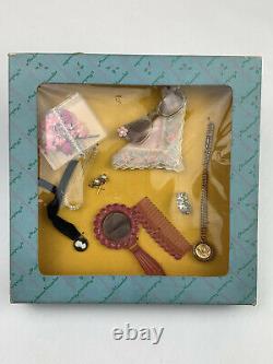 Vintage Brand NEW Madame Alexander Cissy Accessory Set #22-90 In Box