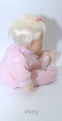 Vintage Little Huggums Madame Alexander Squeak Baby Doll Blonde Hair Blue Eyes