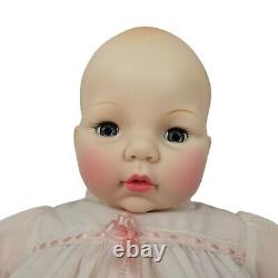 Vintage Madame Alexander Baby Victoria doll withoriginal clothing box 1966 5748 #1