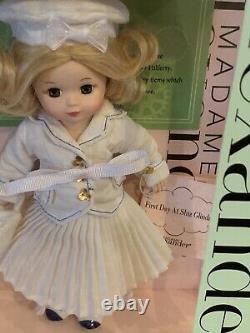 WICKED MADAME ALEXANDER doll-Glinda First Day at Shiz-new in box